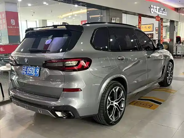 BMW X5 2022
