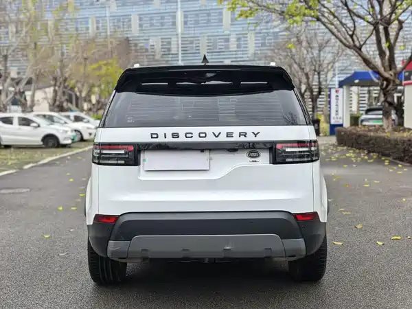 Land Rover Discovery 2017