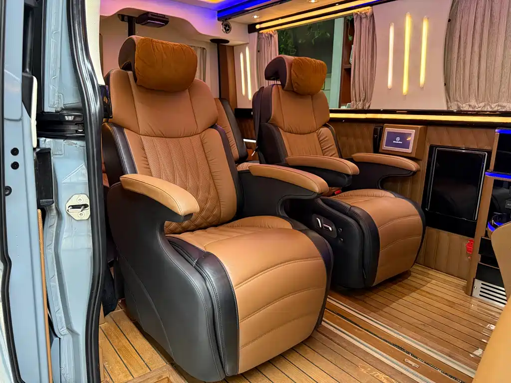 Mercedes-Benz Sprinter 2017 — фото 19