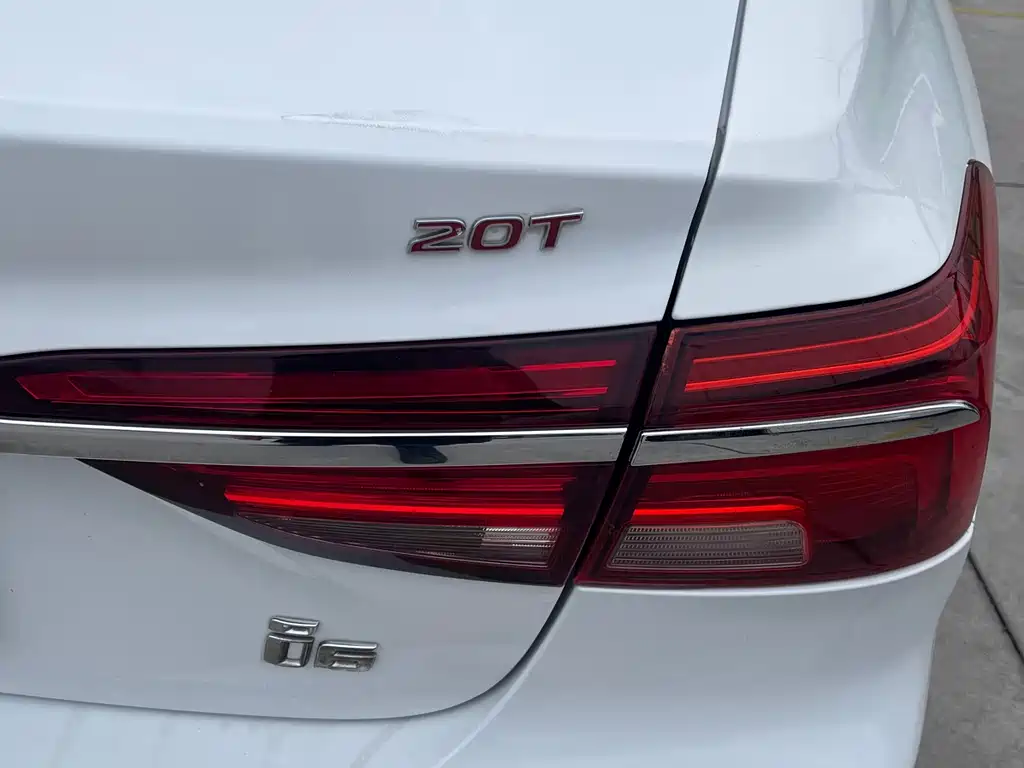 Roewe i6 Classic 2018 — фото 17