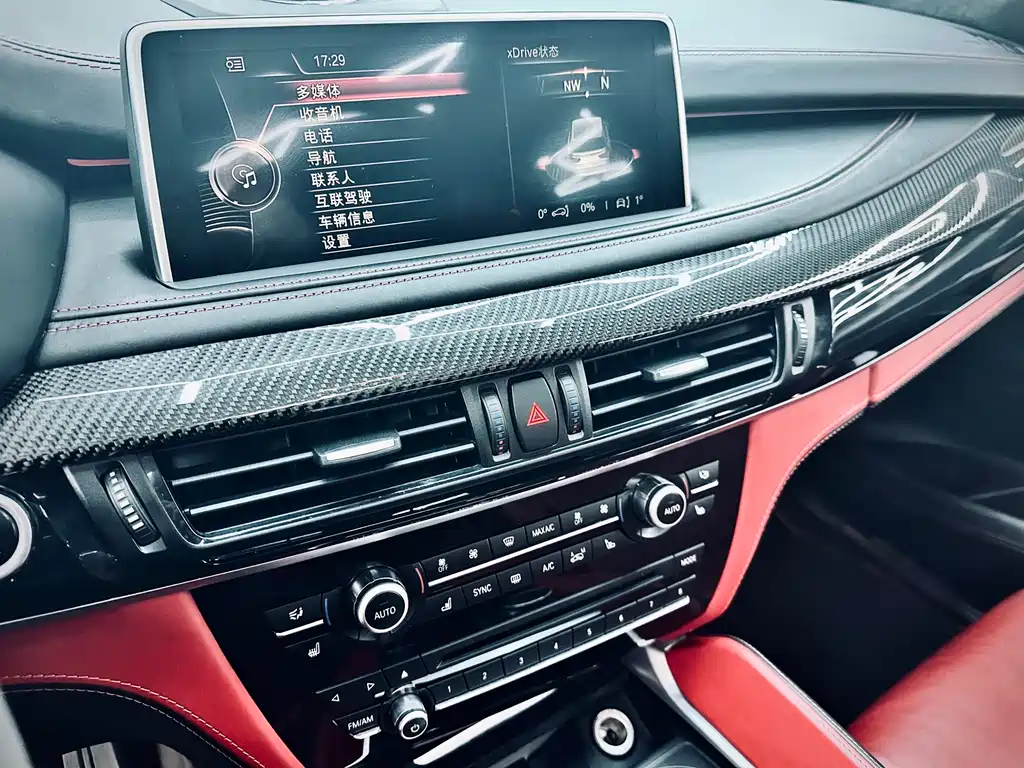 BMW X5 M 2015 — фото 19
