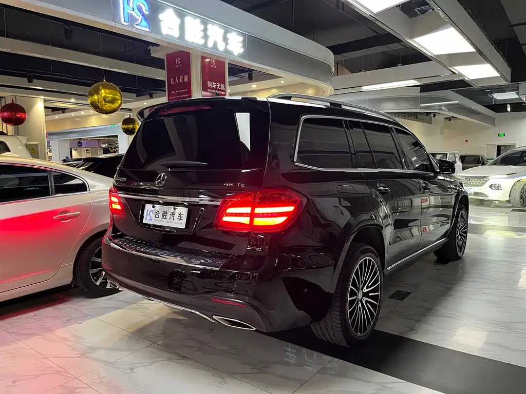 Mercedes-Benz GLS 2018 — фото 4