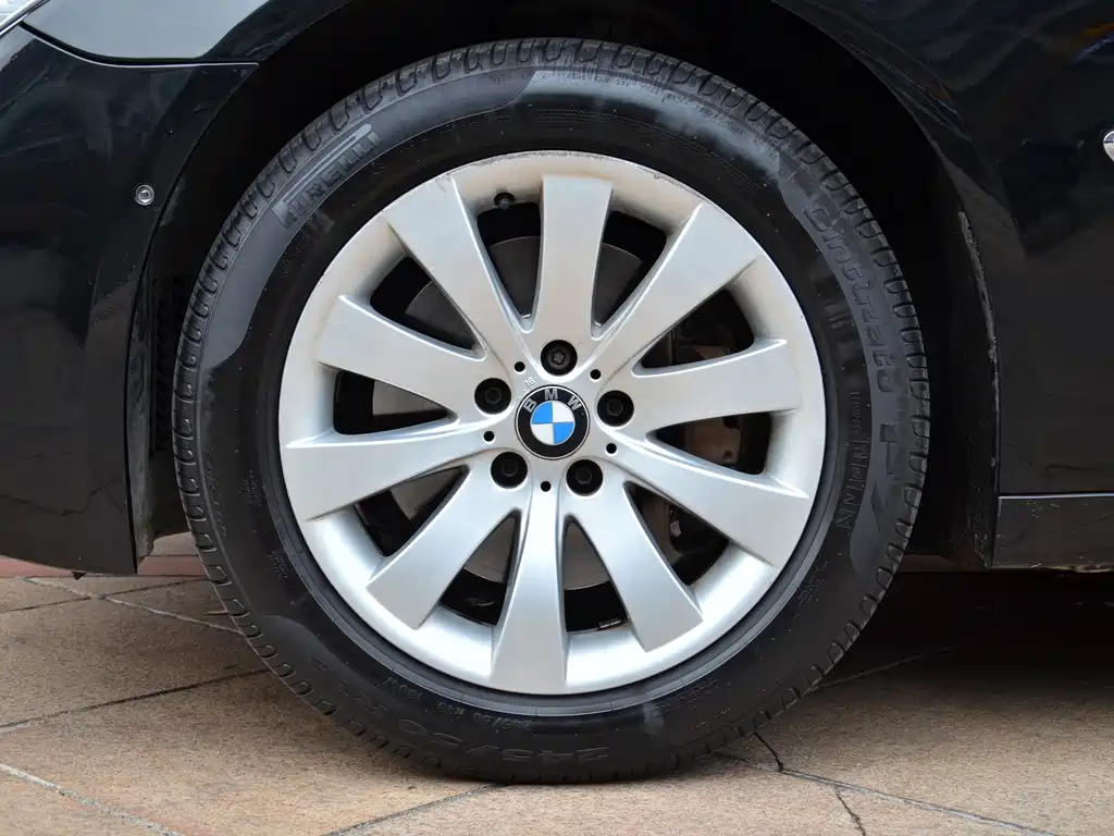 BMW 7 Series 2015 — фото 30