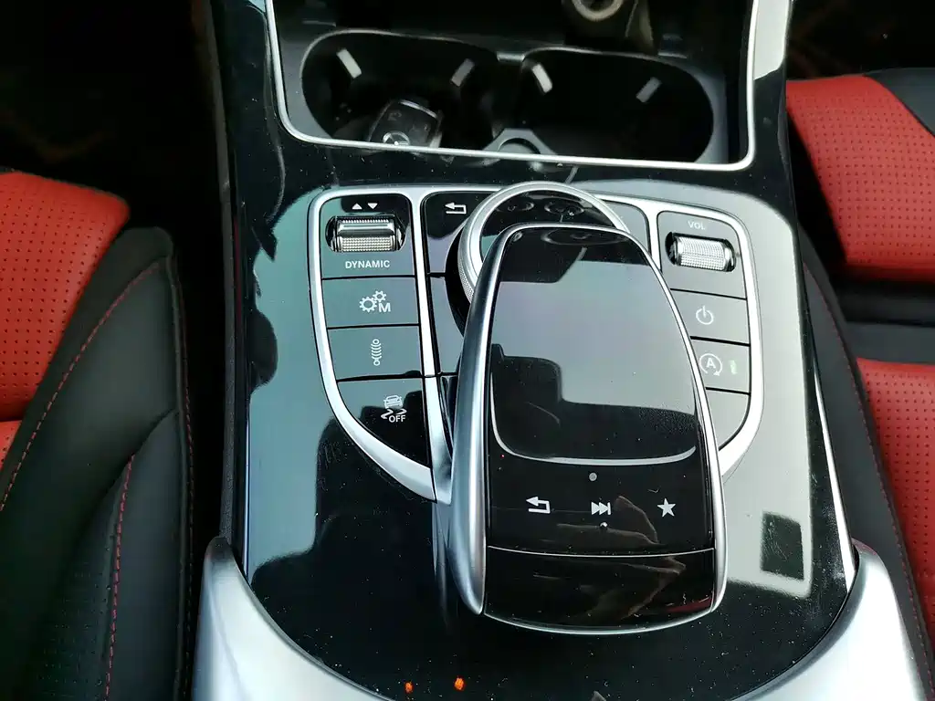 Mercedes-Benz C-Class AMG 2020 — фото 20