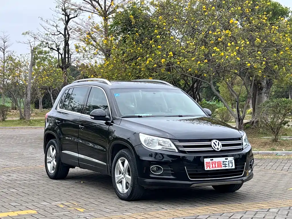 Volkswagen Tiguan 2013 — фото 3