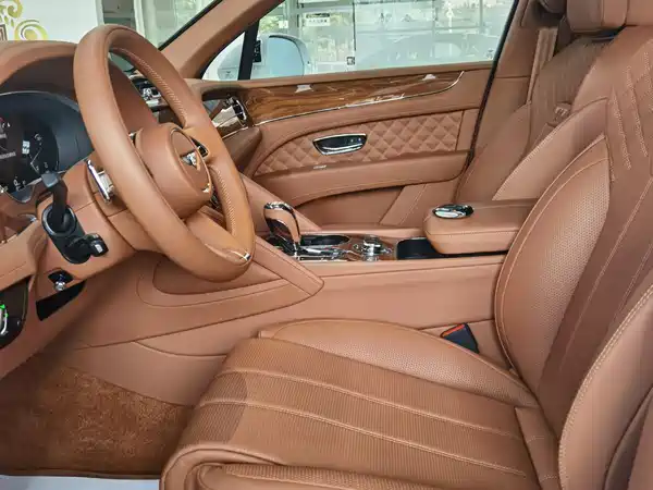 Bentley Bentayga 2022