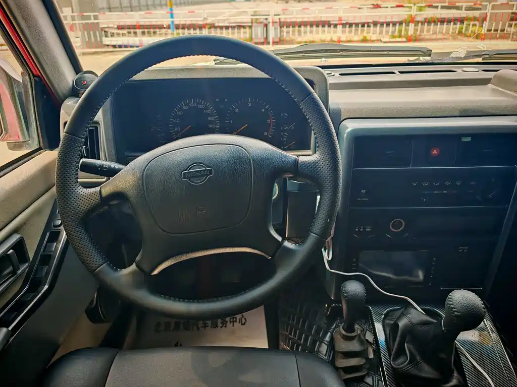 Nissan Patrol 2002 — фото 10