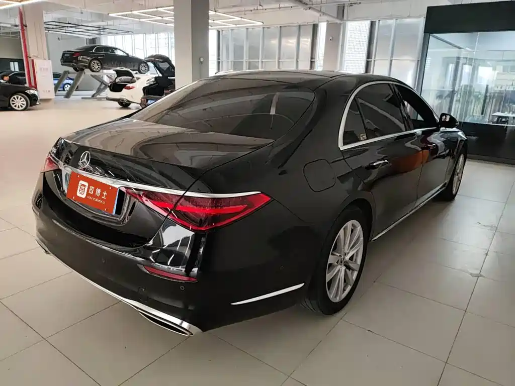 Mercedes-Benz S-Class 2022