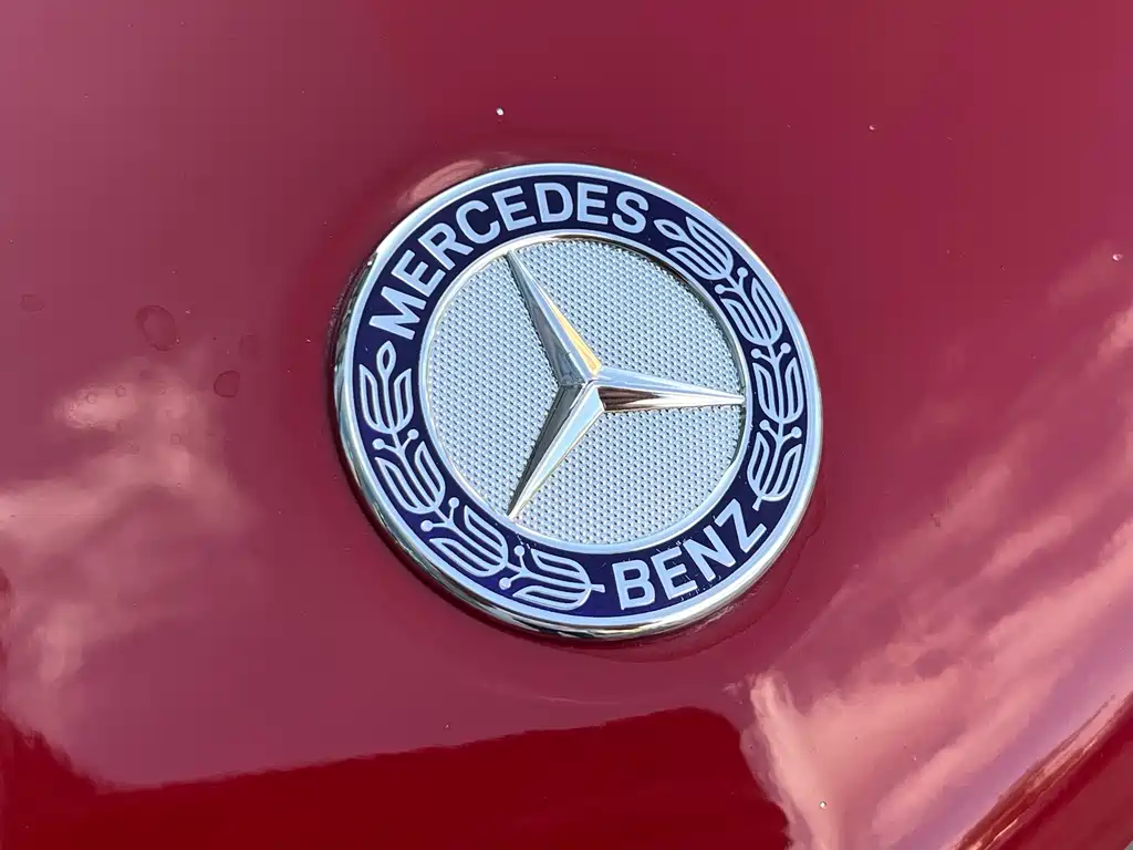 Mercedes-Benz E-Class 2011 — фото 17