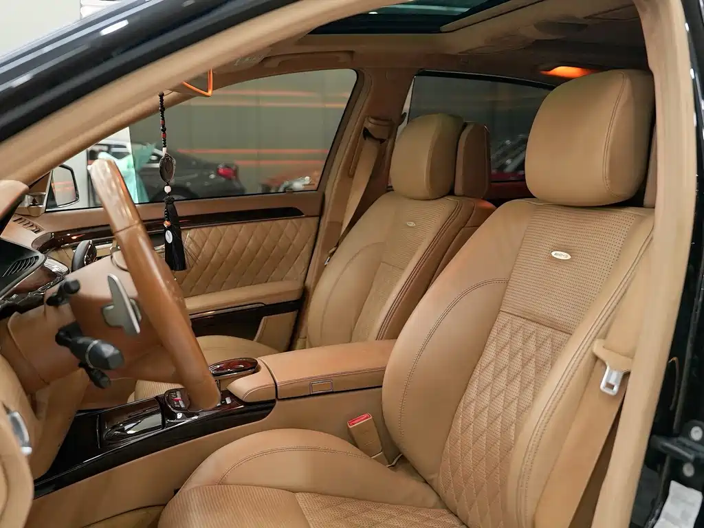 Mercedes-Benz S-Class AMG 2012 — фото 13