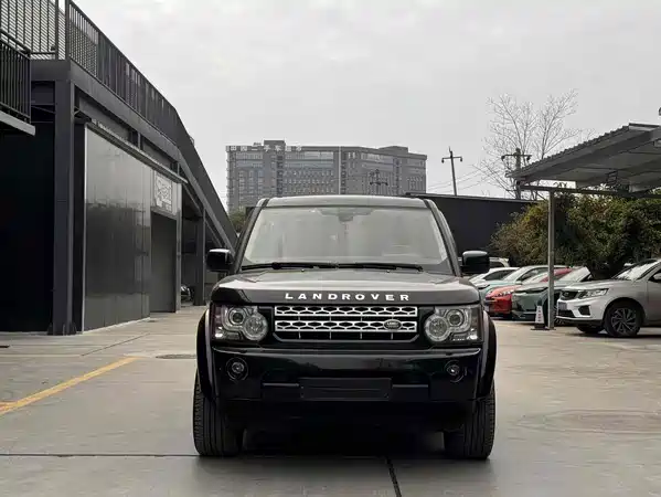 Land Rover Discovery 2011