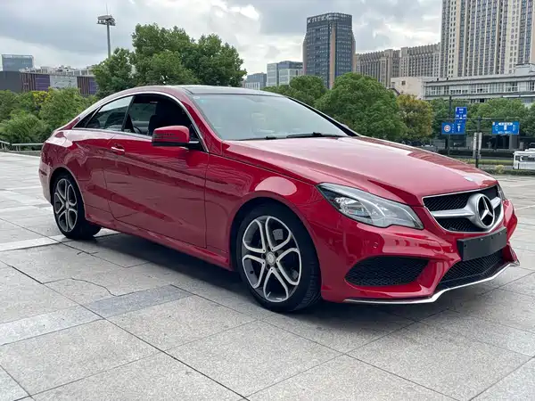 Mercedes-Benz E-Class 2016