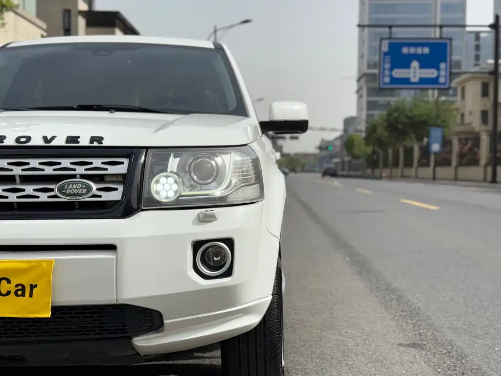 Land Rover Freelander 2 2014 — фото 6