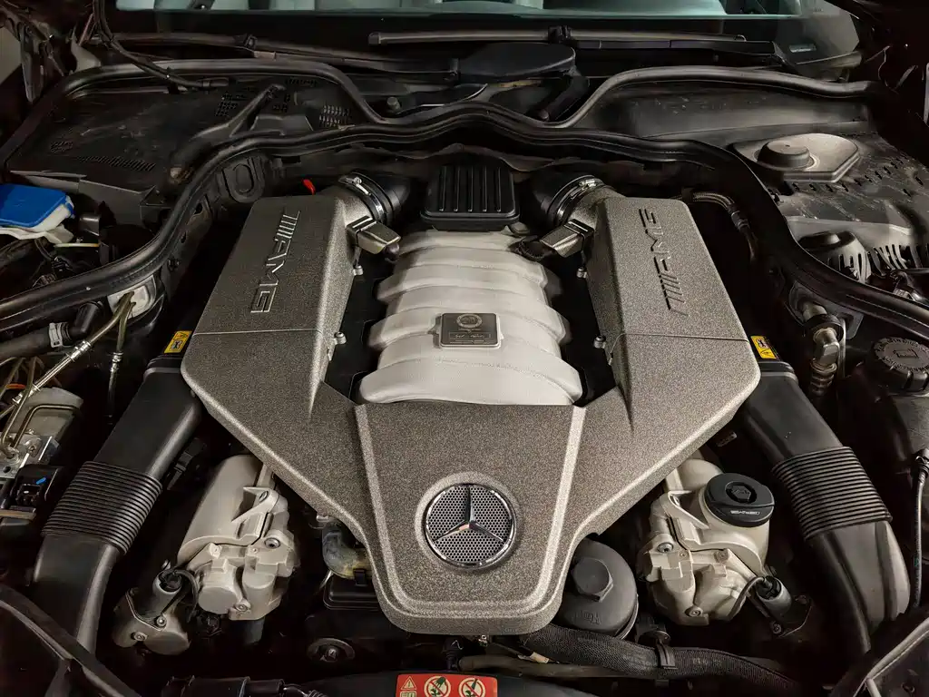 Mercedes-Benz E-Class AMG 2008 — фото 35