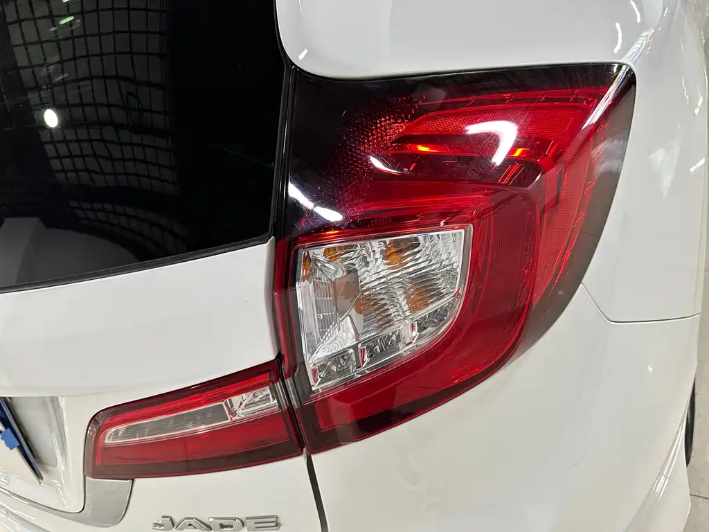 Honda Jade 2016 — фото 13