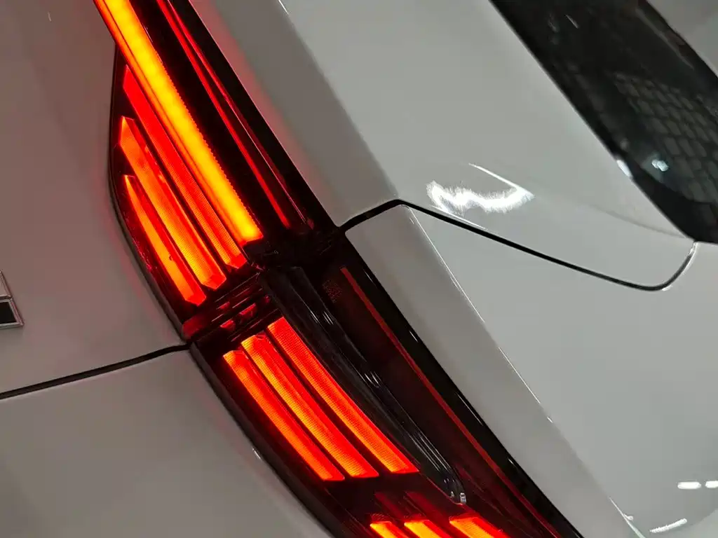 Geely Xingrui 2023 — фото 13