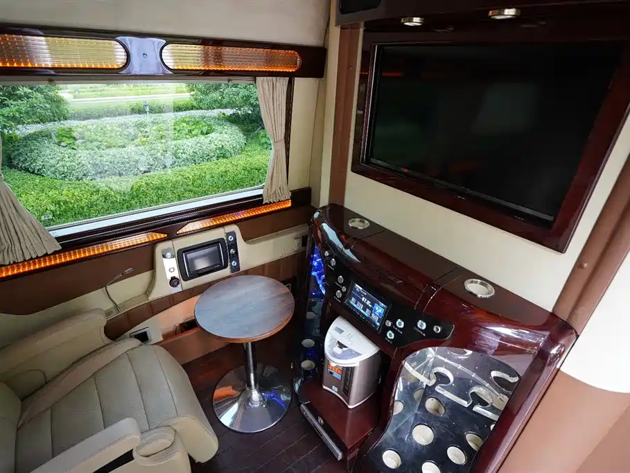 Mercedes-Benz Sprinter 2015 — фото 16