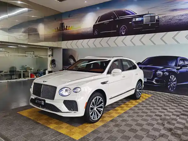 Bentley Bentayga 2022