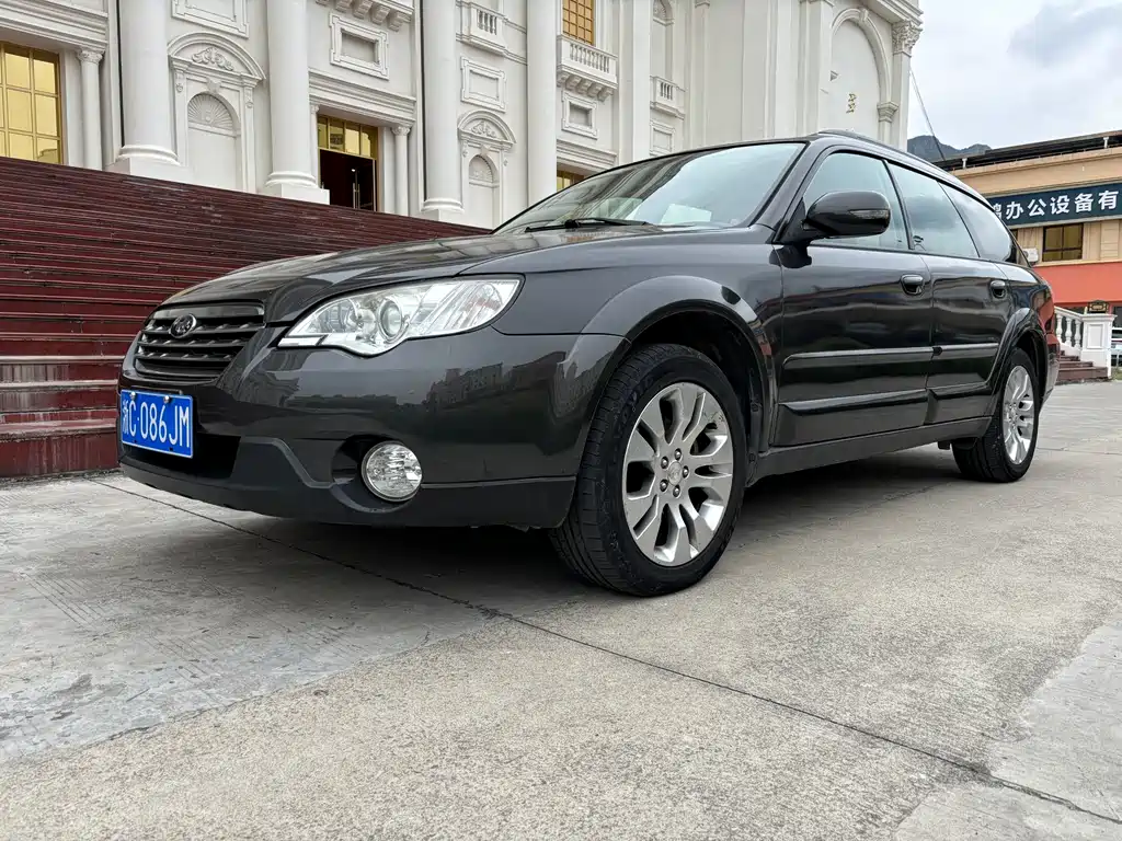 Subaru Outback 2009 — фото 1
