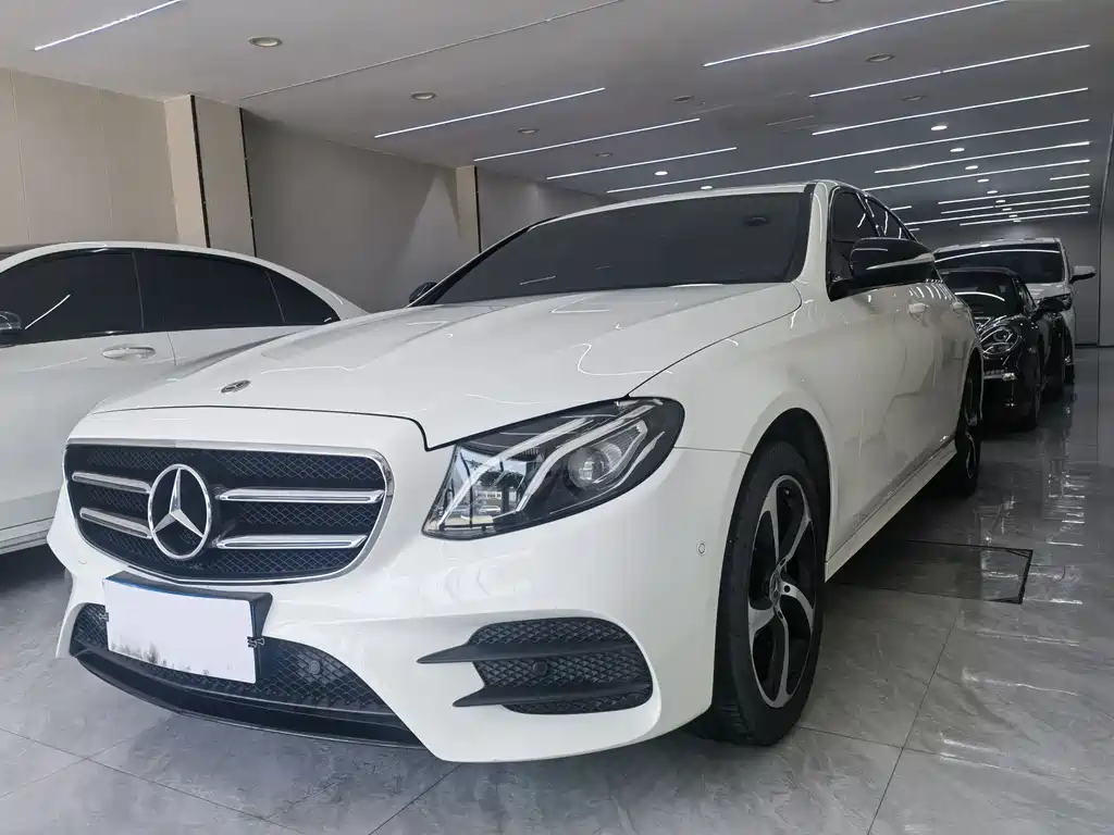 Mercedes-Benz E-Class 2018 — фото 2