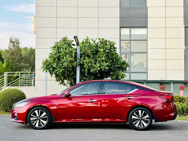 Nissan Teana 2021