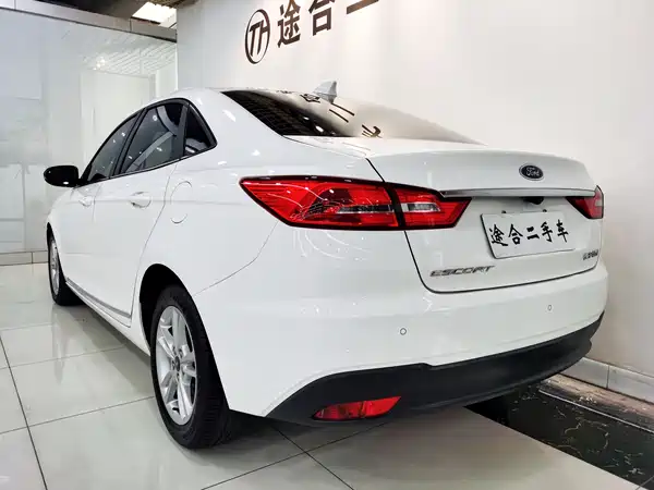 Ford Escort 2019