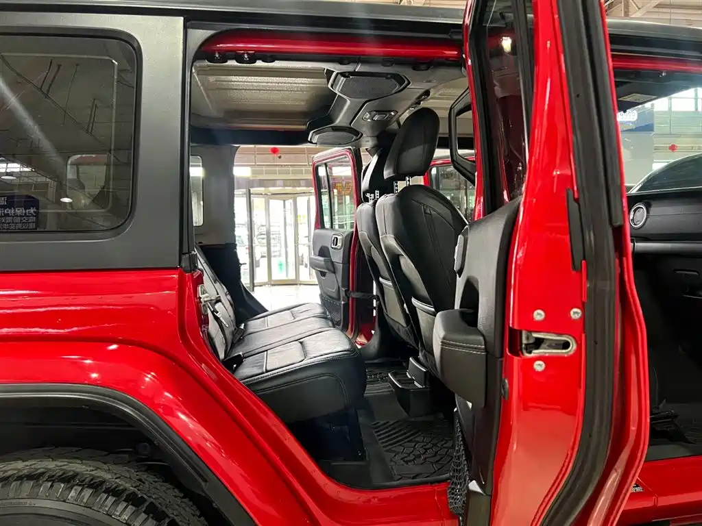 Jeep Wrangler 2019 — фото 13