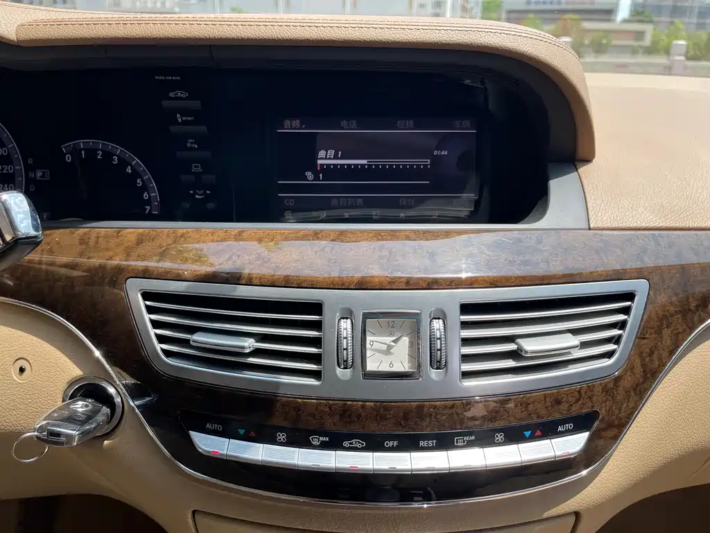 Mercedes-Benz S-Class 2013 — фото 14
