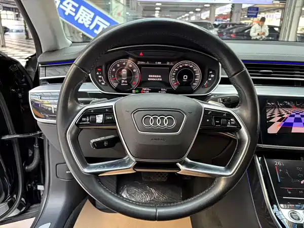 Audi A8 2021