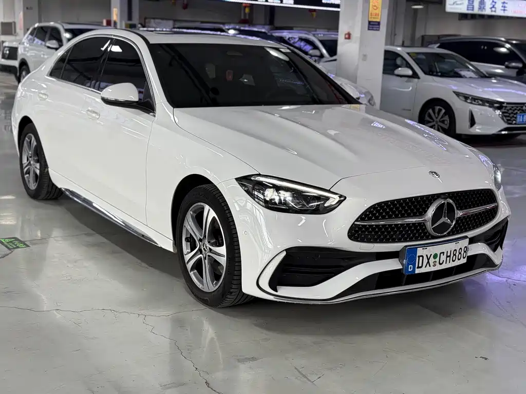 Mercedes-Benz C-Class 2022 — фото 3