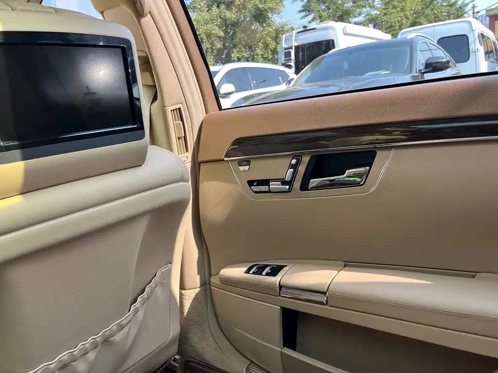 Mercedes-Benz S-Class 2013 — фото 30