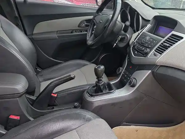 Chevrolet Cruze 2013