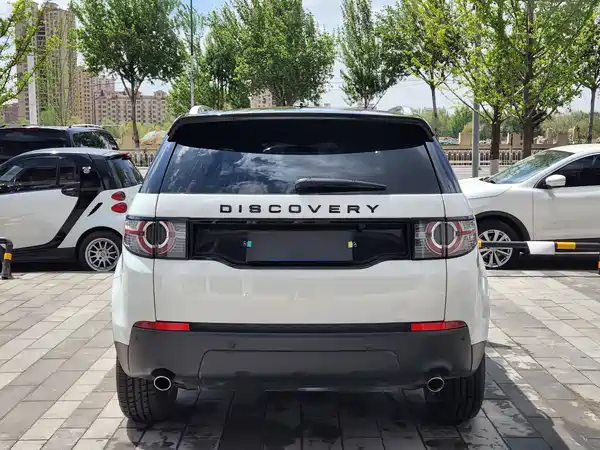 Land Rover Discovery Sport 2016