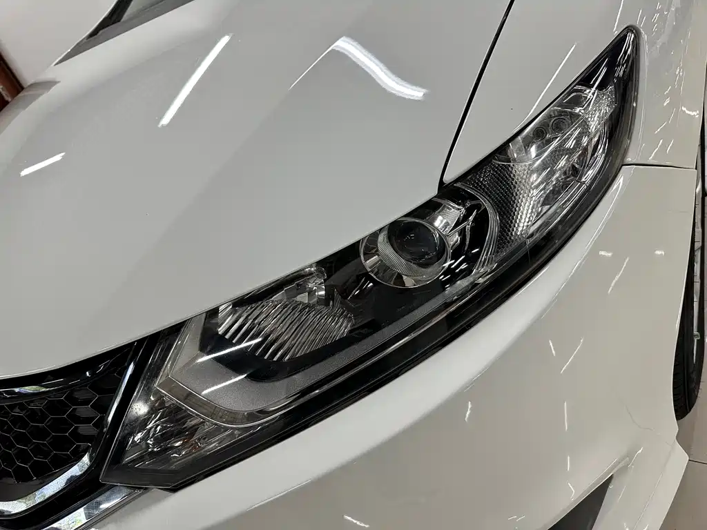 Honda Jade 2016 — фото 14
