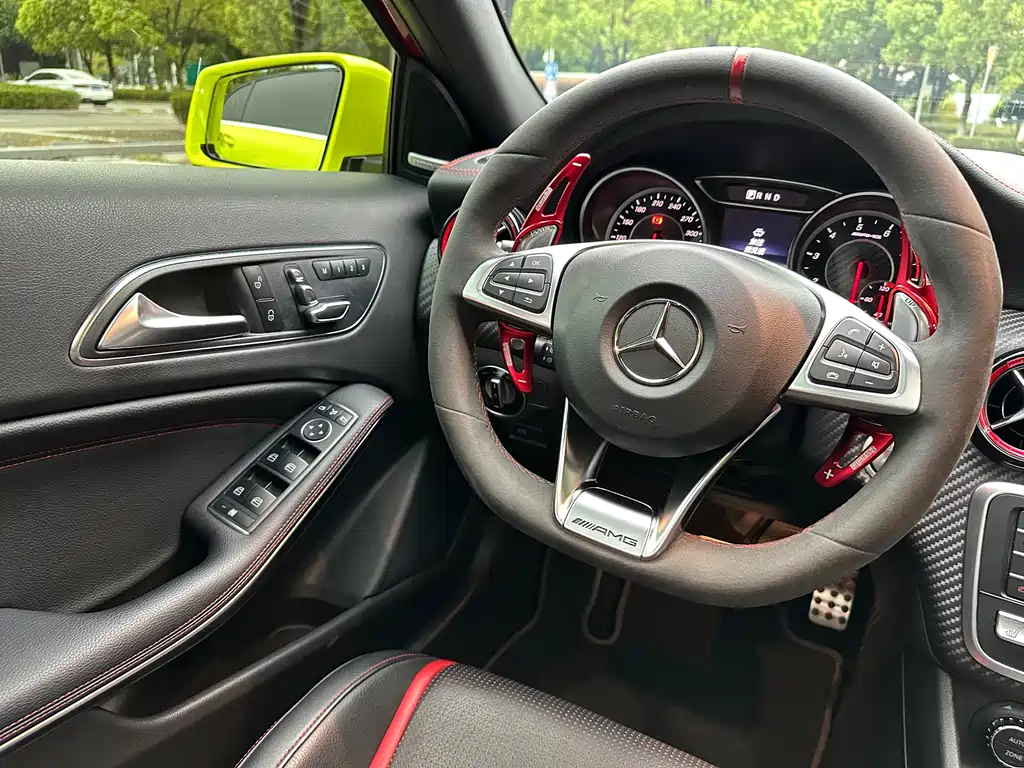 Mercedes-Benz A-Class AMG 2018 — фото 12