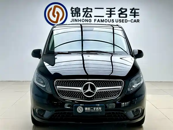 Mercedes-Benz Vito 2023