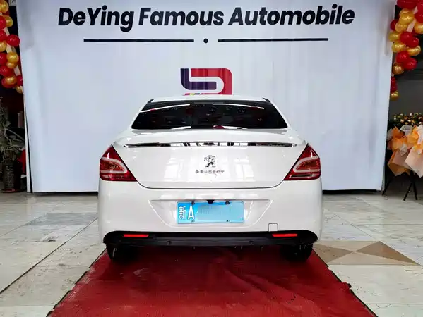 Peugeot 308 2016