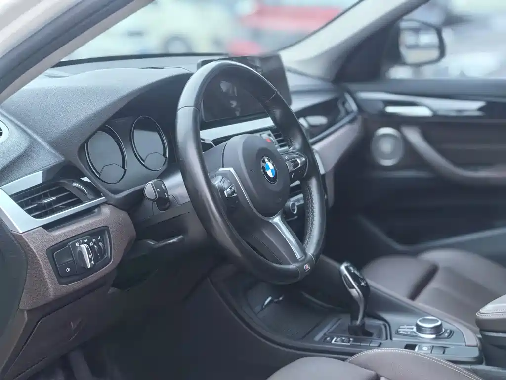 BMW X1 2021 — фото 20
