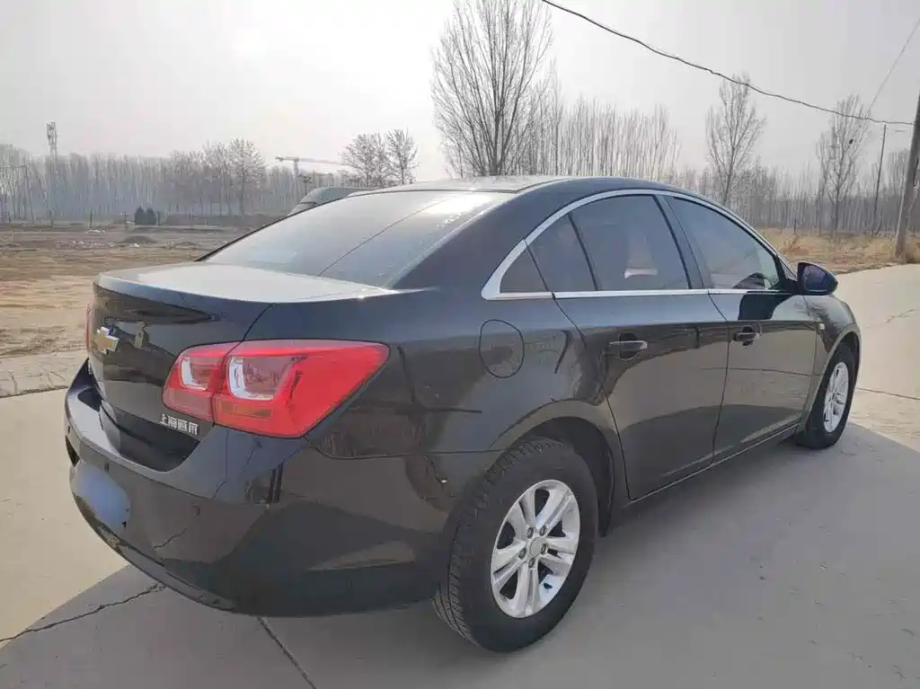 Chevrolet Cruze 2015 — фото 6