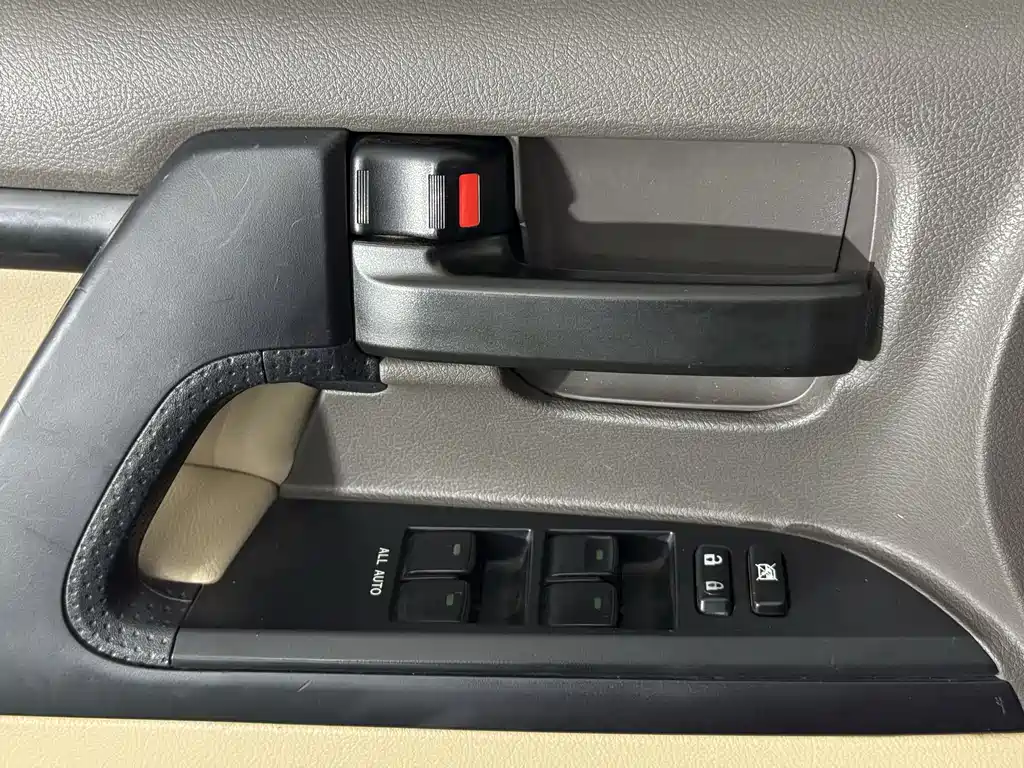 Toyota Land Cruiser 2015 — фото 17