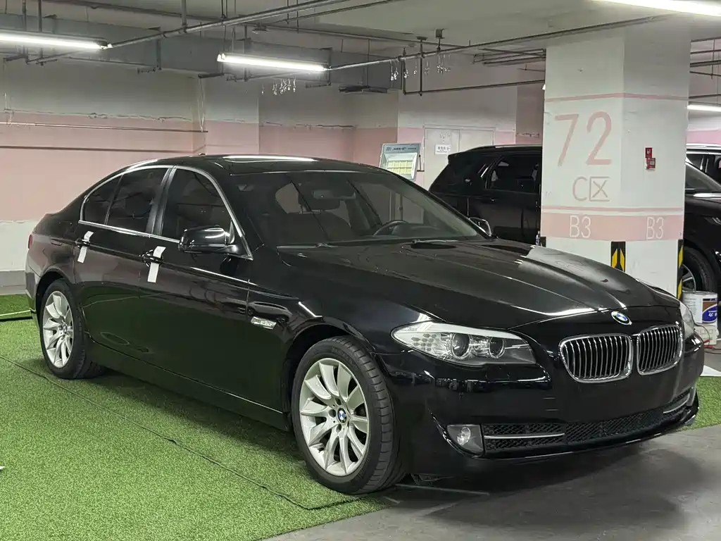 BMW 5 Series 2011 — фото 2