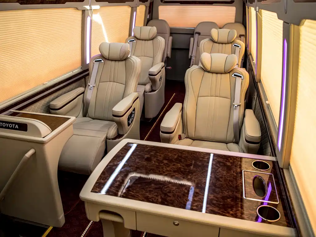 Toyota Coaster 2020 — фото 18