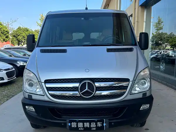 Mercedes-Benz Sprinter 2009