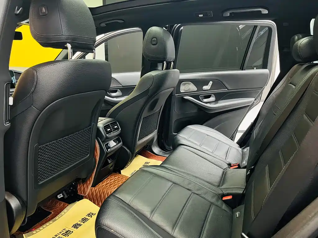 Mercedes-Benz GLS 2023 — фото 8