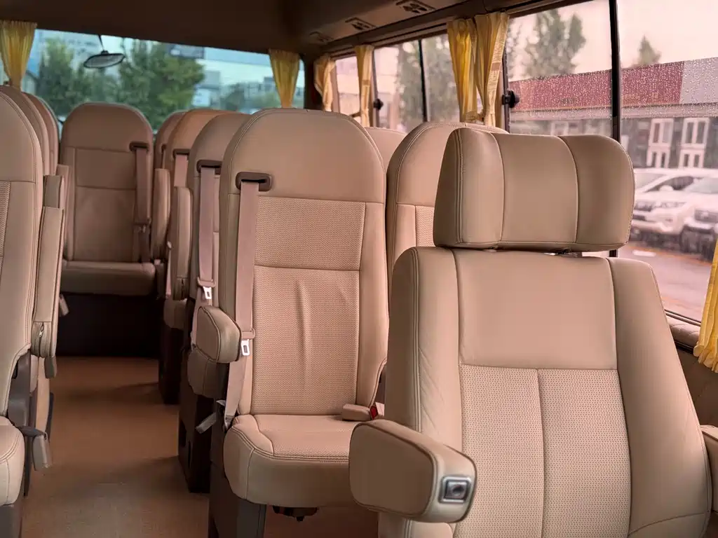 Toyota Coaster 2017 — фото 17