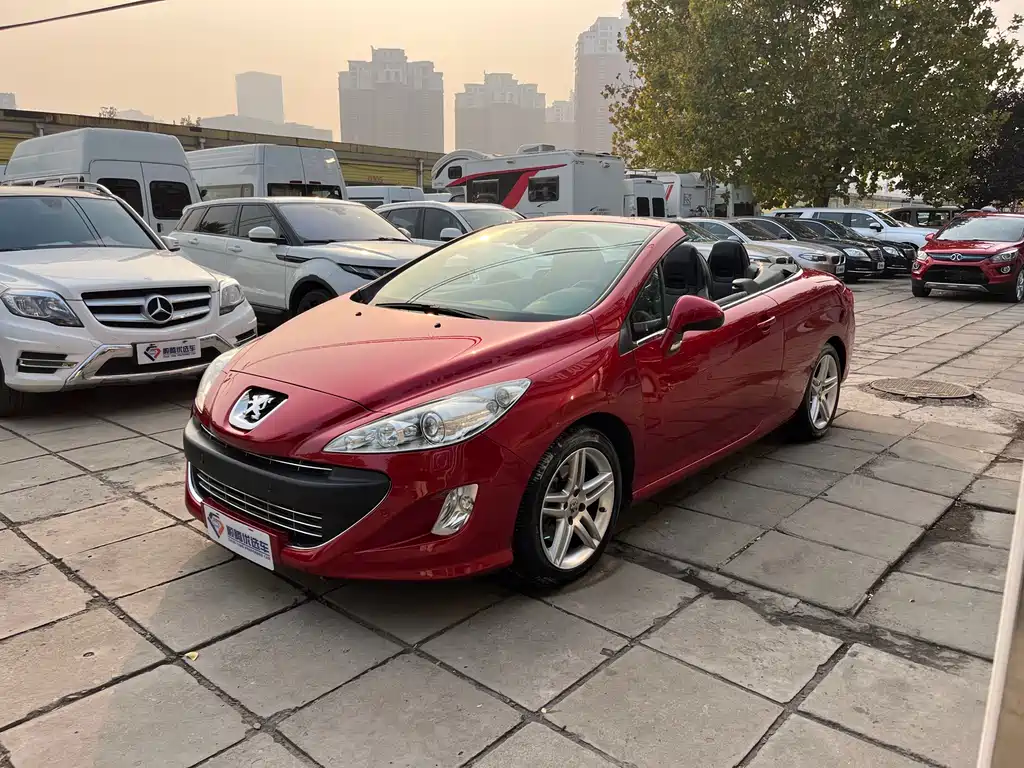Peugeot 308 2012