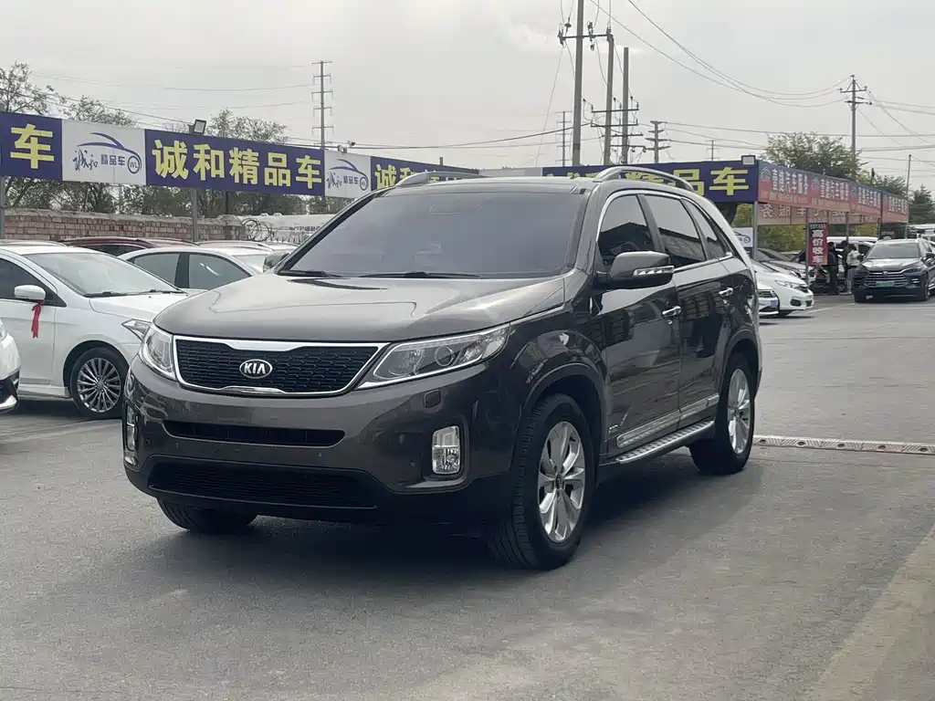 Kia Sorento 2013 — фото 1