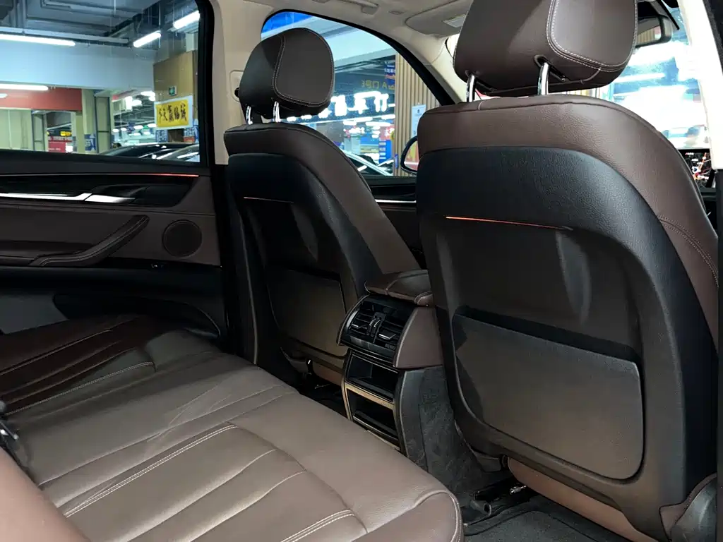 BMW X5 2014 — фото 13