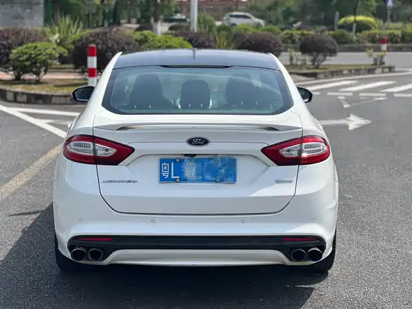Ford Mondeo 2013
