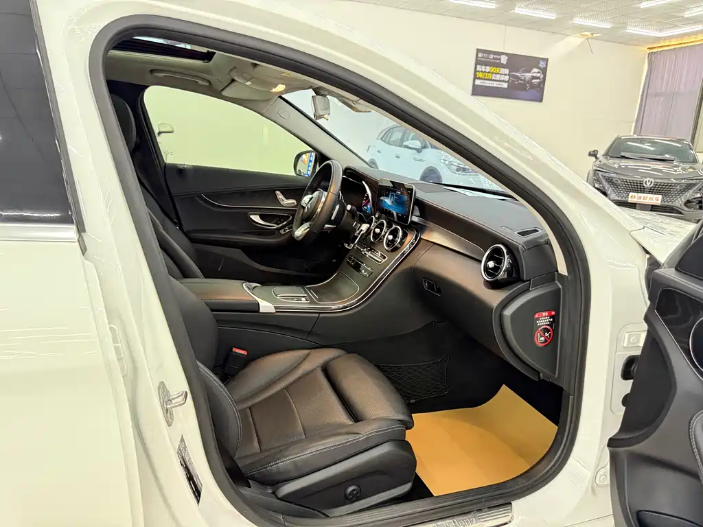 Mercedes-Benz C-Class 2020 — фото 8
